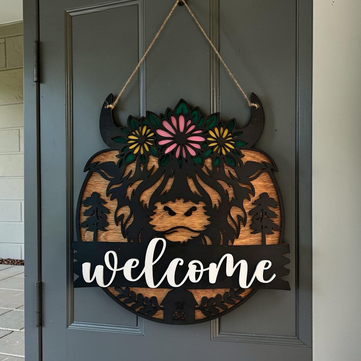 Highland Cow Welcome Sign with Flower Crown